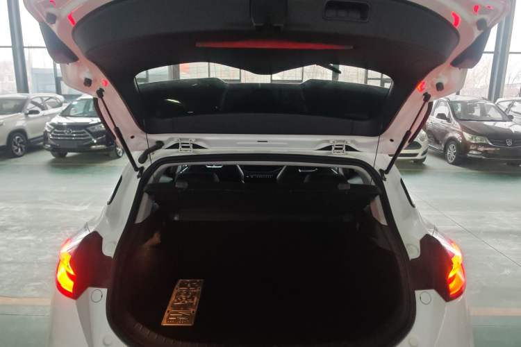 Used Geely Auto Emgrand S 2021 1.4T Manual Comfort Model Trunk