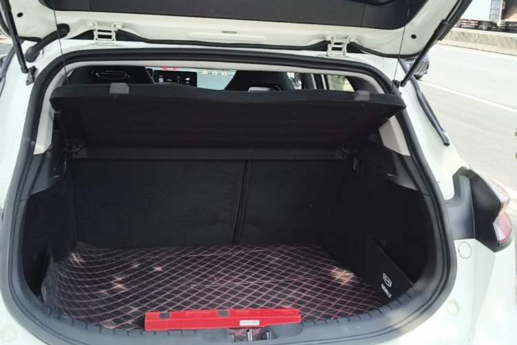 Used Geely Auto Emgrand S 2021 1.4T CVT Prestige Edition Trunk