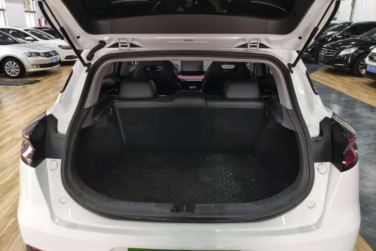 Used Geely Auto Emgrand S 2021 1.4T CVT Luxury Version Trunk