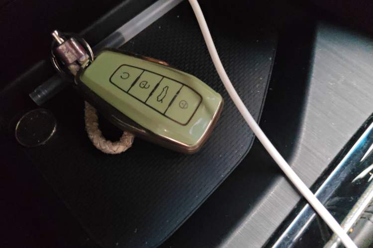 Used Geely Auto Emgrand S 2021 1.4T CVT Prestige Edition Vehicle Key