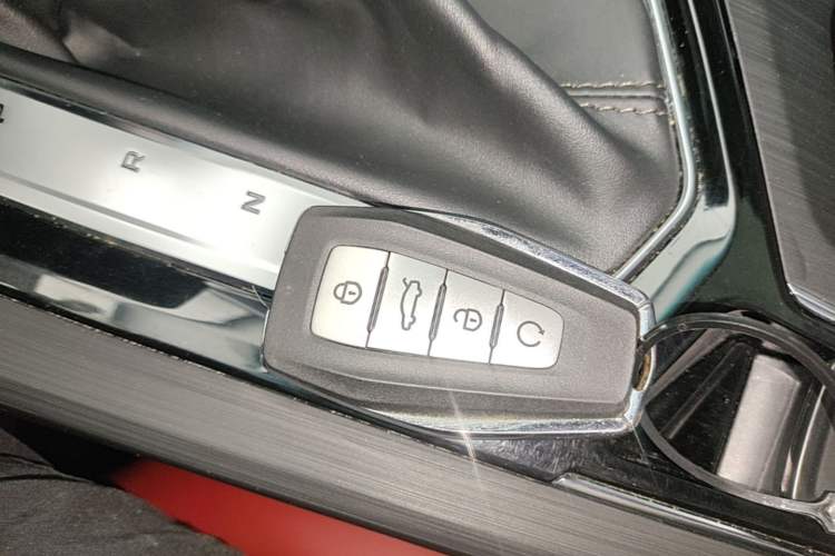 Used Geely Auto Emgrand S 2021 1.4T CVT Luxury Version Vehicle Key