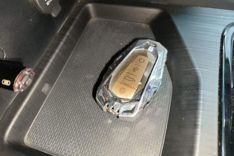 Used Geely Auto Emgrand S 2021 1.4T CVT Luxury Version Vehicle Key