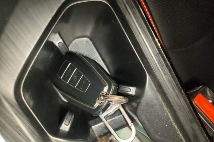 Used Geely Auto Emgrand S 2021 1.4T CVT Prestige Edition Vehicle Key