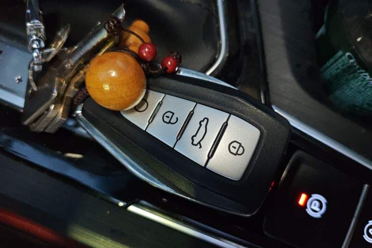 Used Geely Auto Emgrand S 2021 1.4T CVT Prestige Edition Vehicle Key