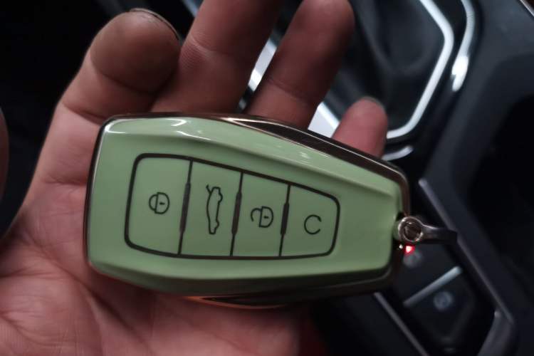 Used Geely Auto Emgrand S 2021 1.4T CVT Prestige Edition Vehicle Key