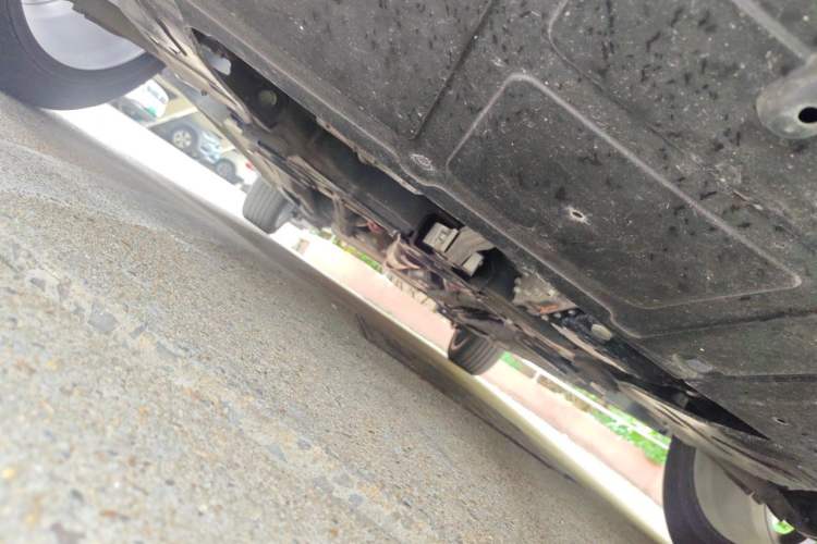 Used Geely Auto Emgrand S 2021 1.4T CVT Prestige Edition Chassis Front