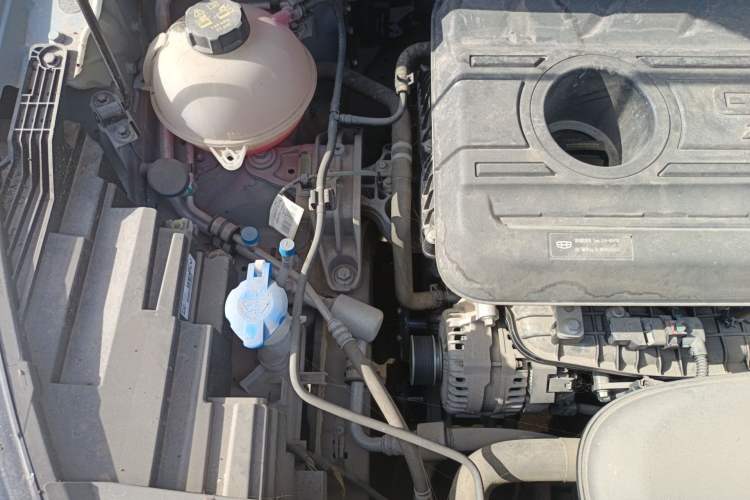 Used Geely Auto Emgrand S 2022 1.4T CVT Crossover Player Edition Engine Bay Right