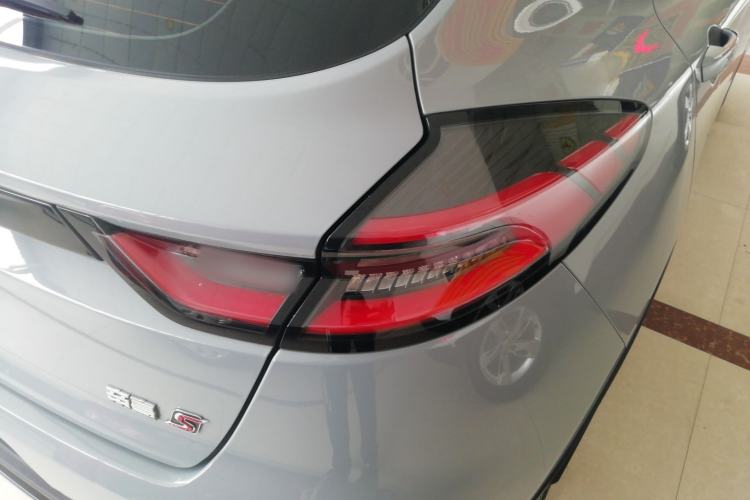 Used Geely Auto Emgrand S 2022 1.4T CVT Crossover Player Edition Exterior 6