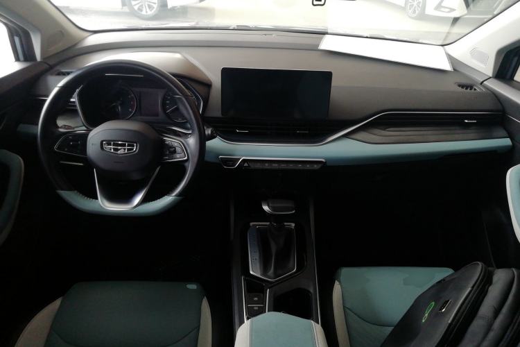 Used Geely Auto Emgrand S 2022 1.4T CVT Crossover Player Edition Interior 2