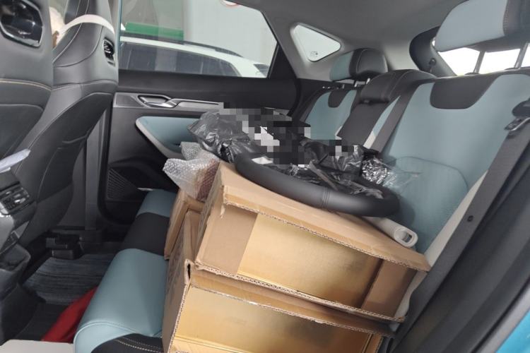 Used Geely Auto Emgrand S 2022 1.4T CVT Crossover Player Edition Left Rear Seat