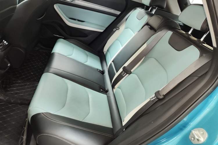 Used Geely Auto Emgrand S 2022 1.4T CVT Crossover Player Edition Left Rear Seat