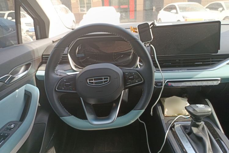 Used Geely Auto Emgrand S 2022 1.4T CVT Crossover Player Edition Steering Wheel