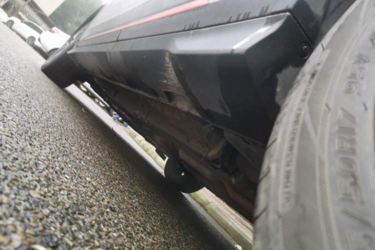 Used Geely Auto Emgrand S 2022 1.4T CVT Crossover Player Edition Chassis Rear Left