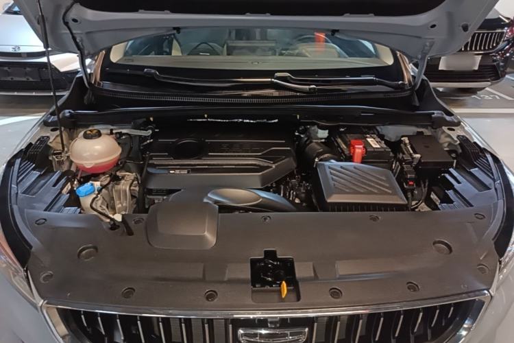 Used Geely Auto Emgrand S 2022 1.4T CVT Crossover Player Edition Engine Bay