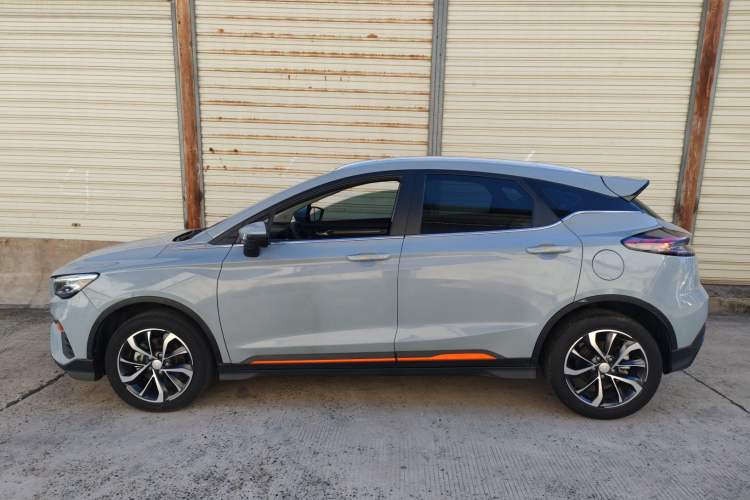 Used Geely Auto Emgrand S 2022 1.4T CVT Crossover Player Edition Exterior 3