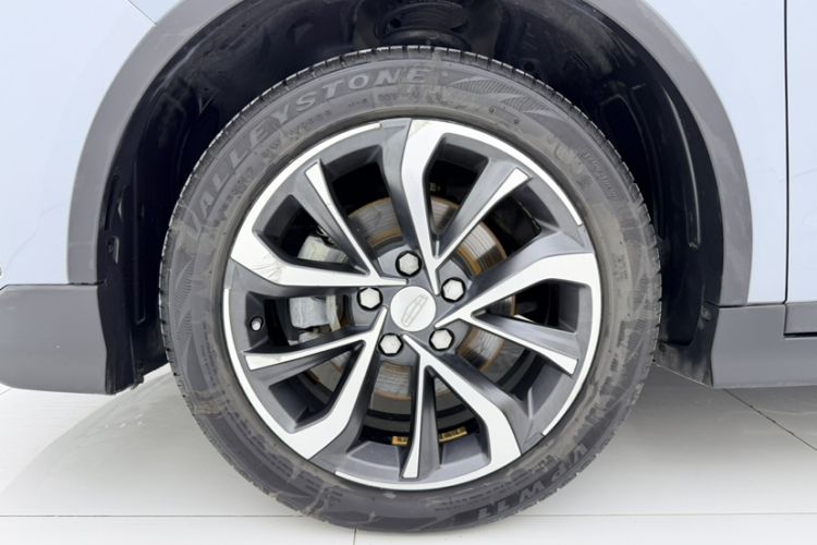 Used Geely Auto Emgrand S 2022 1.4T CVT Crossover Player Edition Exterior 4