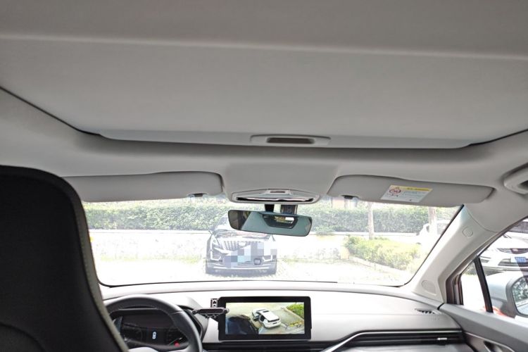 Used Geely Auto Emgrand S 2022 1.4T CVT Crossover Player Edition Headliner