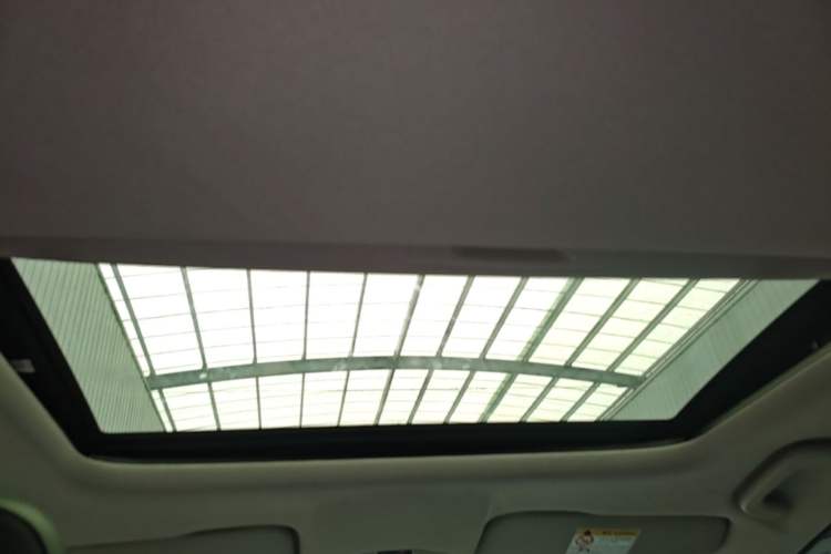 Used Geely Auto Emgrand S 2022 1.4T CVT Crossover Player Edition Headliner