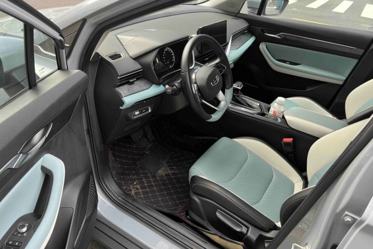 Used Geely Auto Emgrand S 2022 1.4T CVT Crossover Player Edition Interior 1