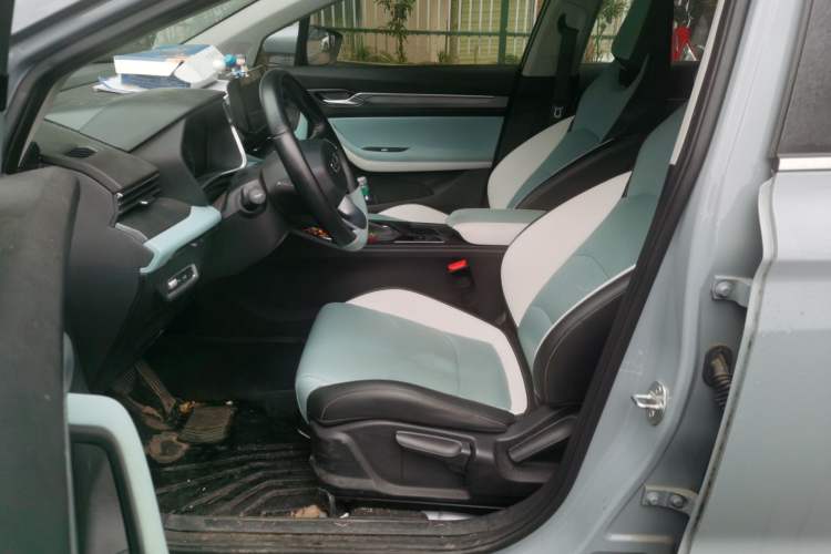 Used Geely Auto Emgrand S 2022 1.4T CVT Crossover Player Edition Left Front Seat