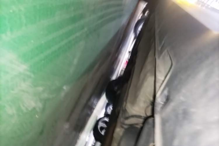 Used Geely Auto Emgrand S 2022 1.4T CVT Crossover Player Edition Left Side Sill