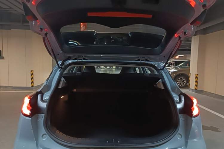 Used Geely Auto Emgrand S 2022 1.4T CVT Crossover Player Edition Trunk