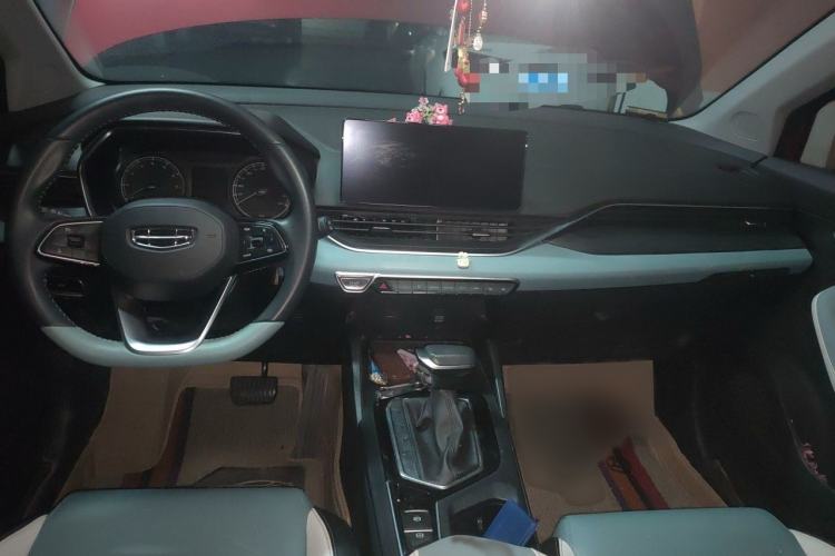 Used Geely Auto Emgrand S 2022 1.4T CVT Crossover Player Edition Interior 2