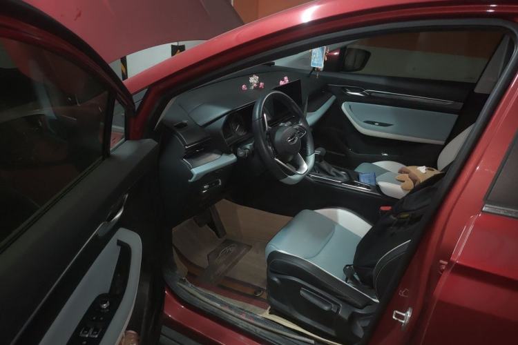 Used Geely Auto Emgrand S 2022 1.4T CVT Crossover Player Edition Interior 3