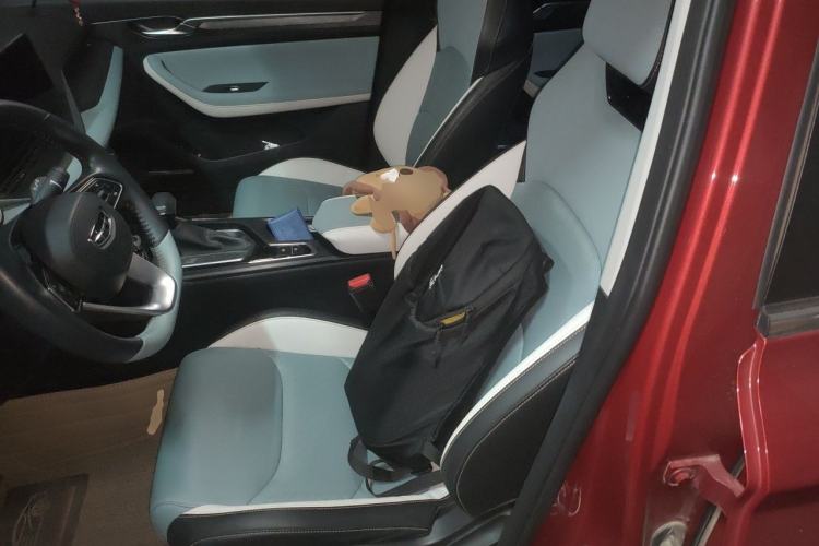 Used Geely Auto Emgrand S 2022 1.4T CVT Crossover Player Edition Left Front Seat