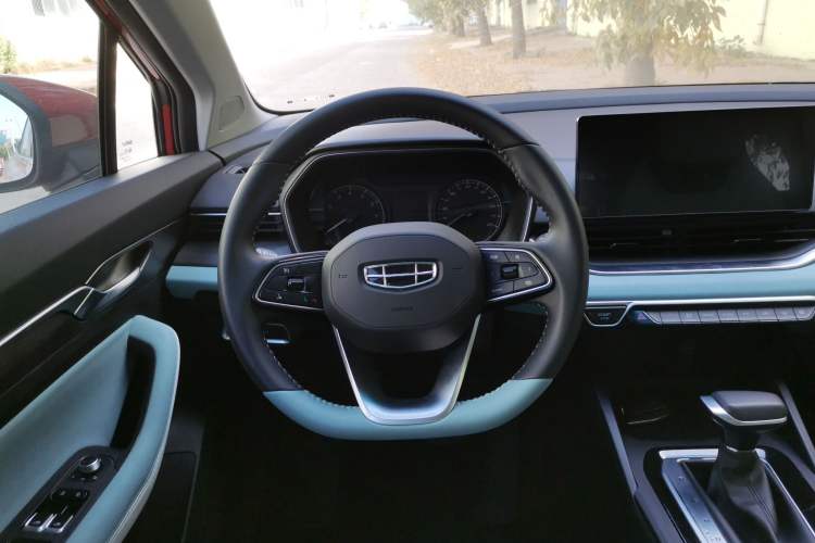 Used Geely Auto Emgrand S 2022 1.4T CVT Crossover Player Edition Steering Wheel