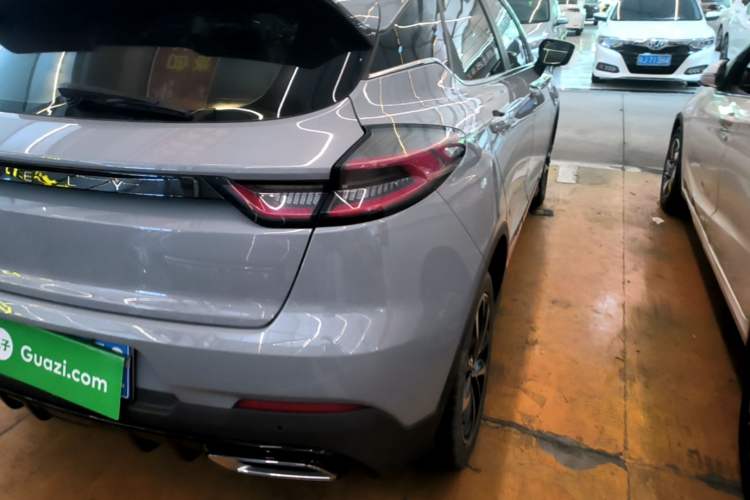 Used Geely Auto Emgrand S 2022 1.4T CVT Crossover Player Edition Exterior 3