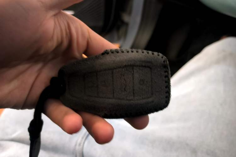 Used Geely Auto Emgrand S 2022 1.4T CVT Crossover Player Edition Vehicle Key