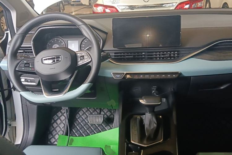 Used Geely Auto Emgrand S 2022 1.4T CVT Crossover Player Edition Center Console