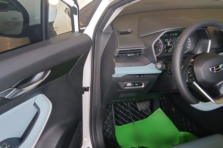 Used Geely Auto Emgrand S 2022 1.4T CVT Crossover Player Edition Driver Seat
