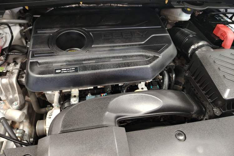 Used Geely Auto Emgrand S 2022 1.4T CVT Crossover Player Edition Engine Bay