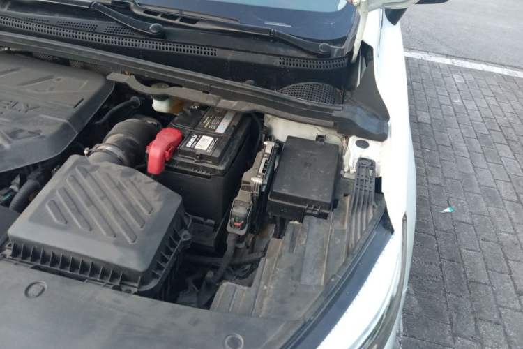 Used Geely Auto Emgrand S 2022 1.4T CVT Crossover Player Edition Engine Bay Left
