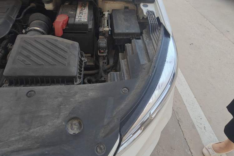 Used Geely Auto Emgrand S 2022 1.4T CVT Crossover Player Edition Engine Bay Left