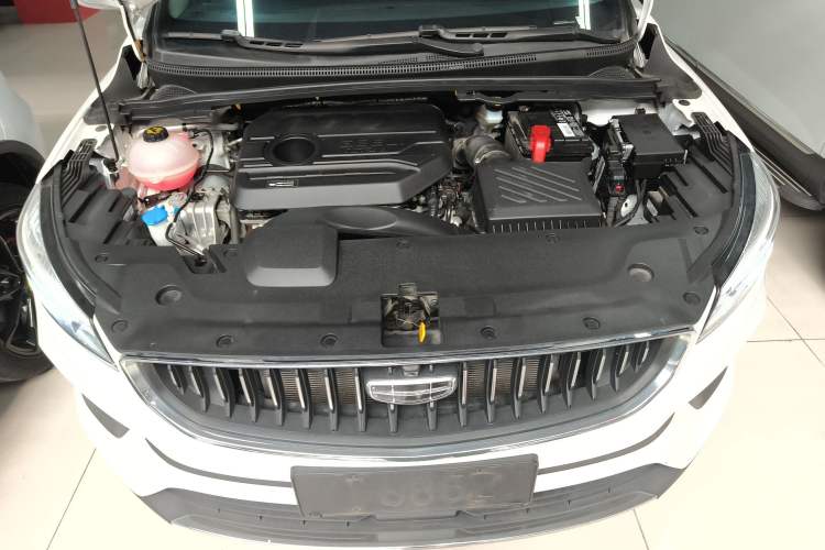 Used Geely Auto Emgrand S 2022 1.4T CVT Crossover Player Edition Engine Bay