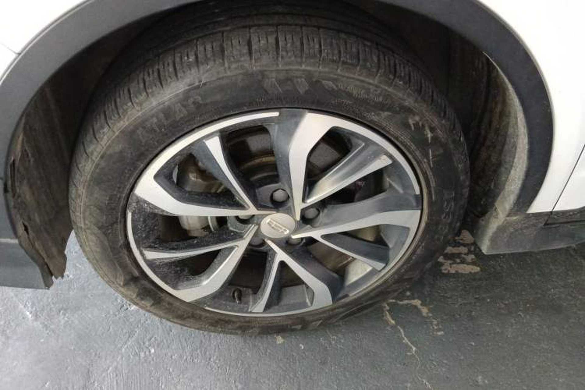 Used Geely Auto Emgrand S 2022 1.4T CVT Crossover Player Edition Exterior 2