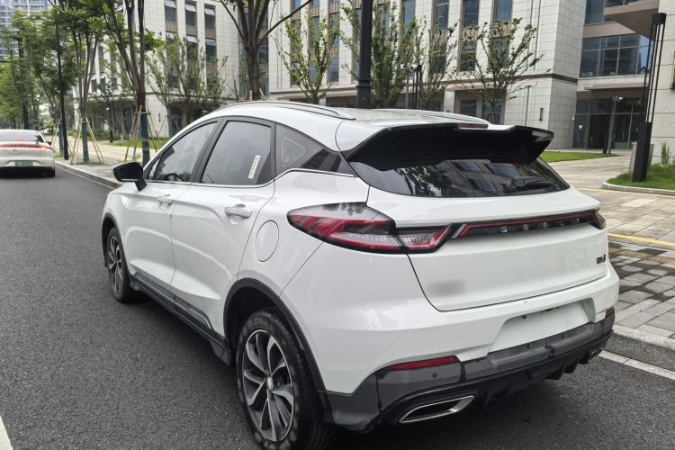 Used Geely Auto Emgrand S 2022 1.4T CVT Crossover Player Edition Exterior 3