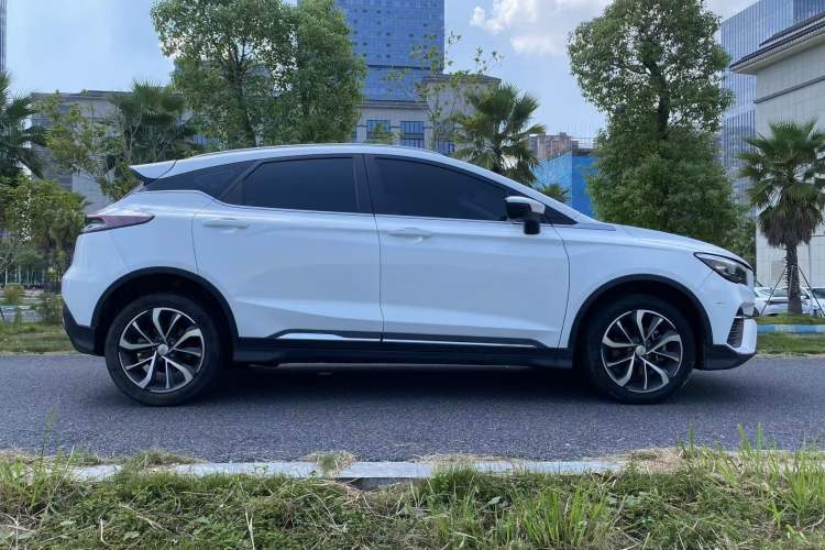 Used Geely Auto Emgrand S 2022 1.4T CVT Crossover Player Edition Exterior 6