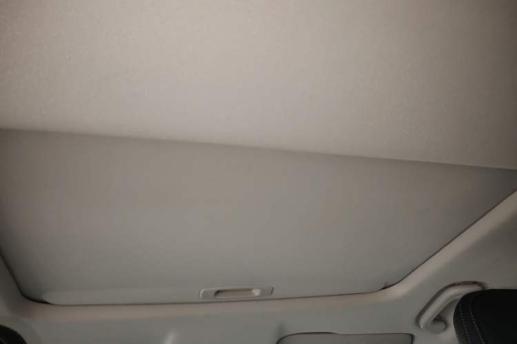 Used Geely Auto Emgrand S 2022 1.4T CVT Crossover Player Edition Headliner