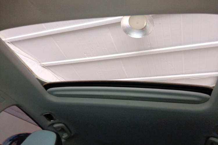 Used Geely Auto Emgrand S 2022 1.4T CVT Crossover Player Edition Headliner