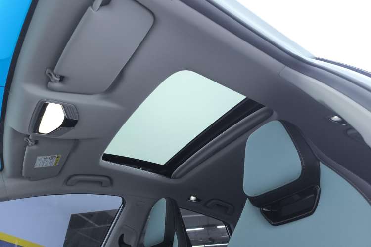 Used Geely Auto Emgrand S 2022 1.4T CVT Crossover Player Edition Headliner