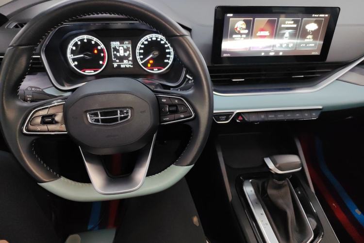 Used Geely Auto Emgrand S 2022 1.4T CVT Crossover Player Edition Interior 2