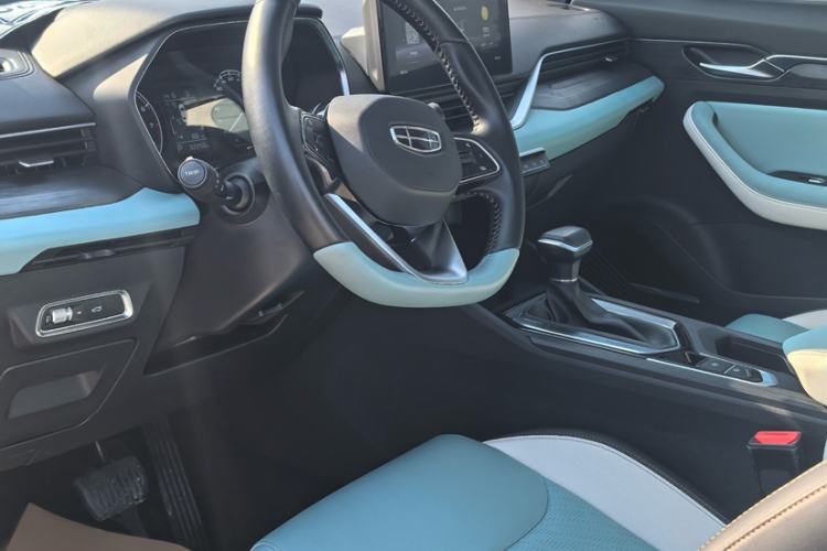 Used Geely Auto Emgrand S 2022 1.4T CVT Crossover Player Edition Interior 2
