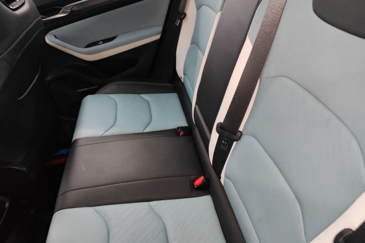 Used Geely Auto Emgrand S 2022 1.4T CVT Crossover Player Edition Interior 4