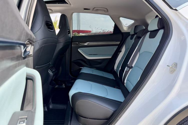 Used Geely Auto Emgrand S 2022 1.4T CVT Crossover Player Edition Interior 8