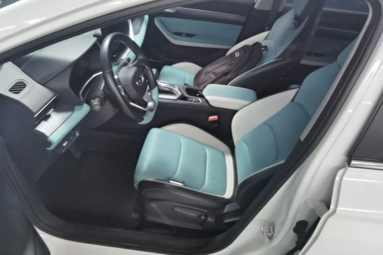 Used Geely Auto Emgrand S 2022 1.4T CVT Crossover Player Edition Left Front Seat