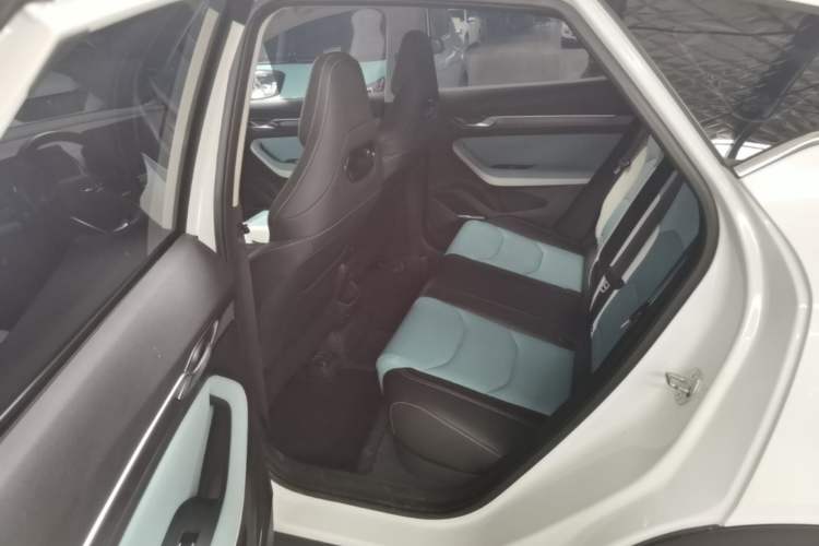 Used Geely Auto Emgrand S 2022 1.4T CVT Crossover Player Edition Left Rear Seat
